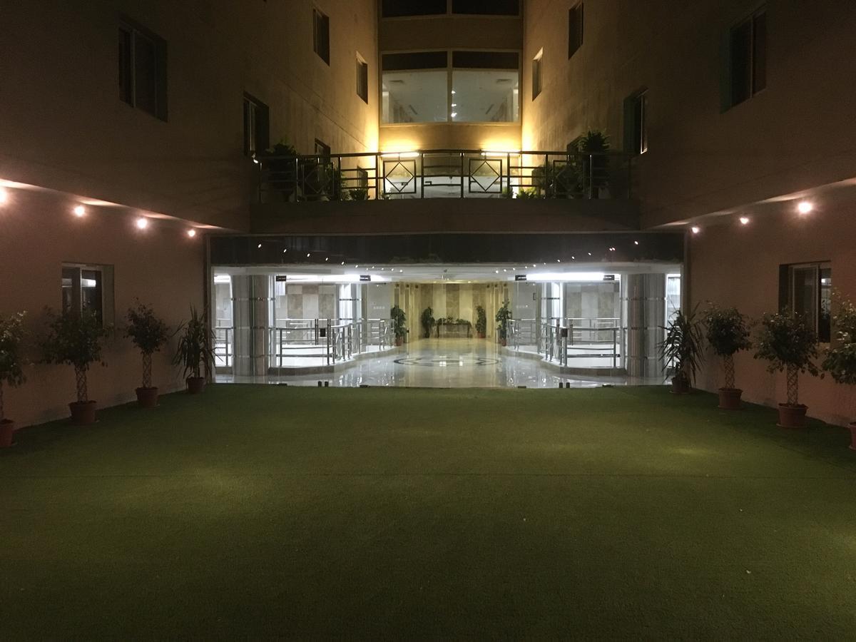Narjes Al Hadeqa Hotel Mecca Exterior photo