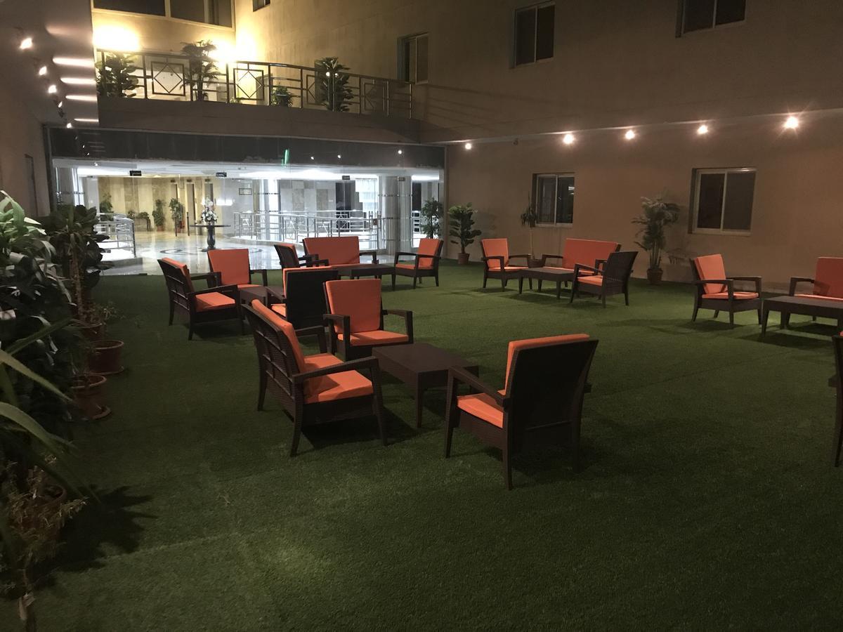 Narjes Al Hadeqa Hotel Mecca Exterior photo